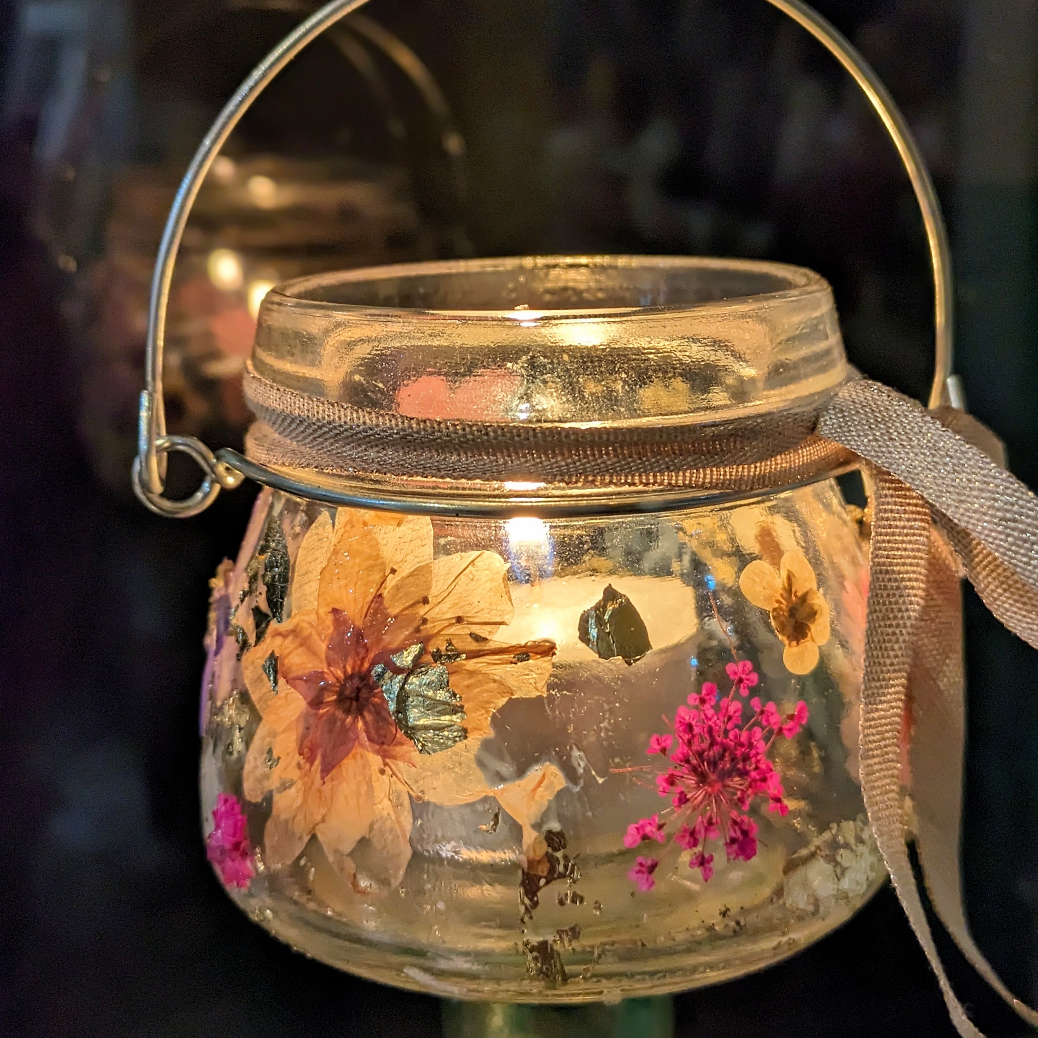 Pressed Flower & Gold Leaf Glass Jar Lanterns Kit - Creative Craft Kit ...