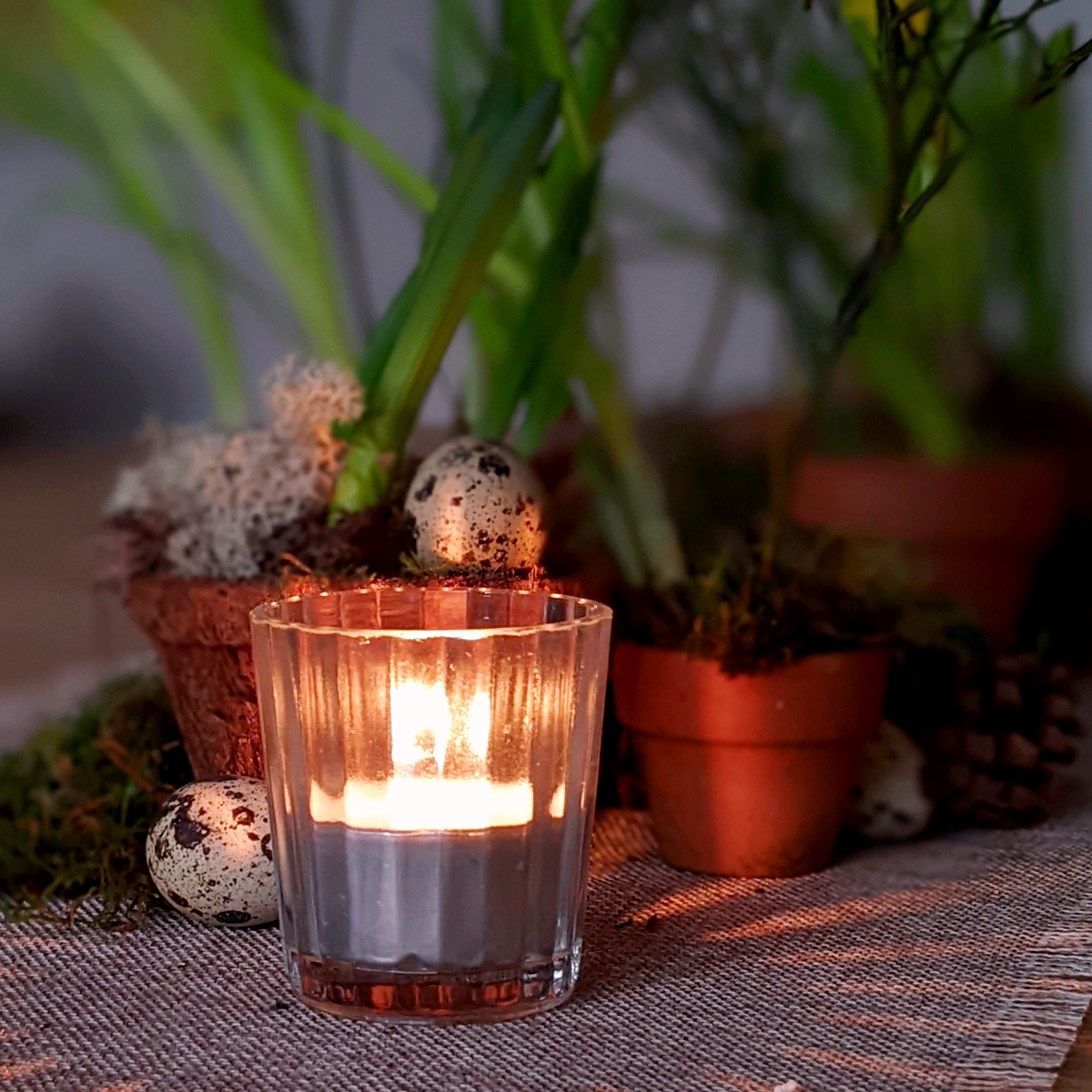 Natural Spring Table Runner In A Box The Danes