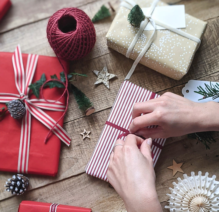 How to Wrap a Gift the Sustainable Way (And Why It Matters This Christmas)