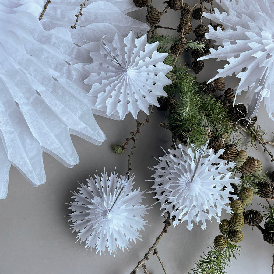 12 White Paper Fan Snowflake Christmas Decorations | 15cm - Thedanes.co.uk - Creative & Sustainable Living The Scandinavian Way