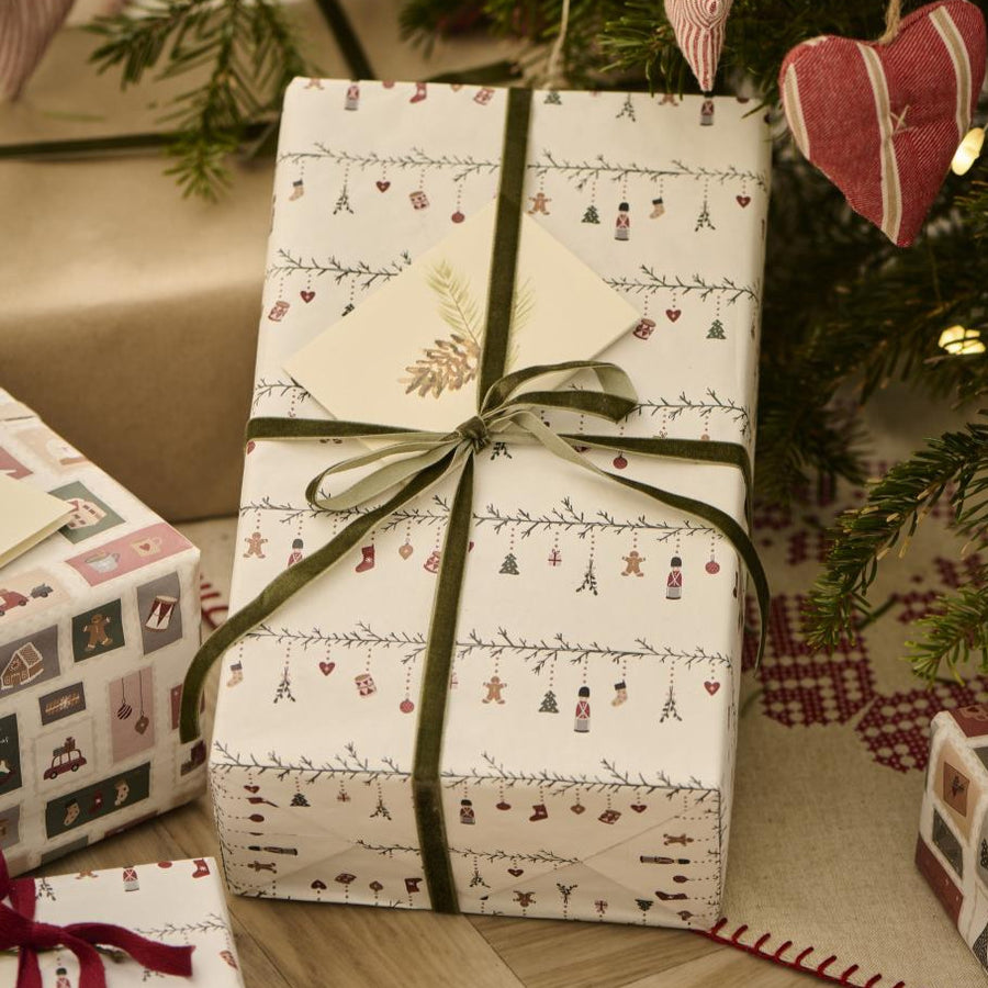 Traditional Scandinavian Christmas Wrapping Paper  | 5M Recyclable - Thedanes.co.uk - Creative & Sustainable Living The Scandinavian Way