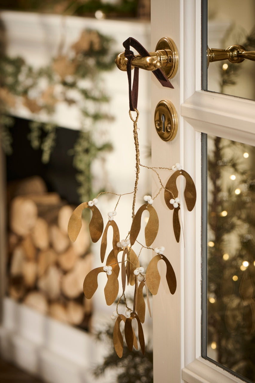 Gold & Bead Hanging Mistletoe Decoration - Large - Thedanes.co.uk - Creative & Sustainable Living The Scandinavian Way