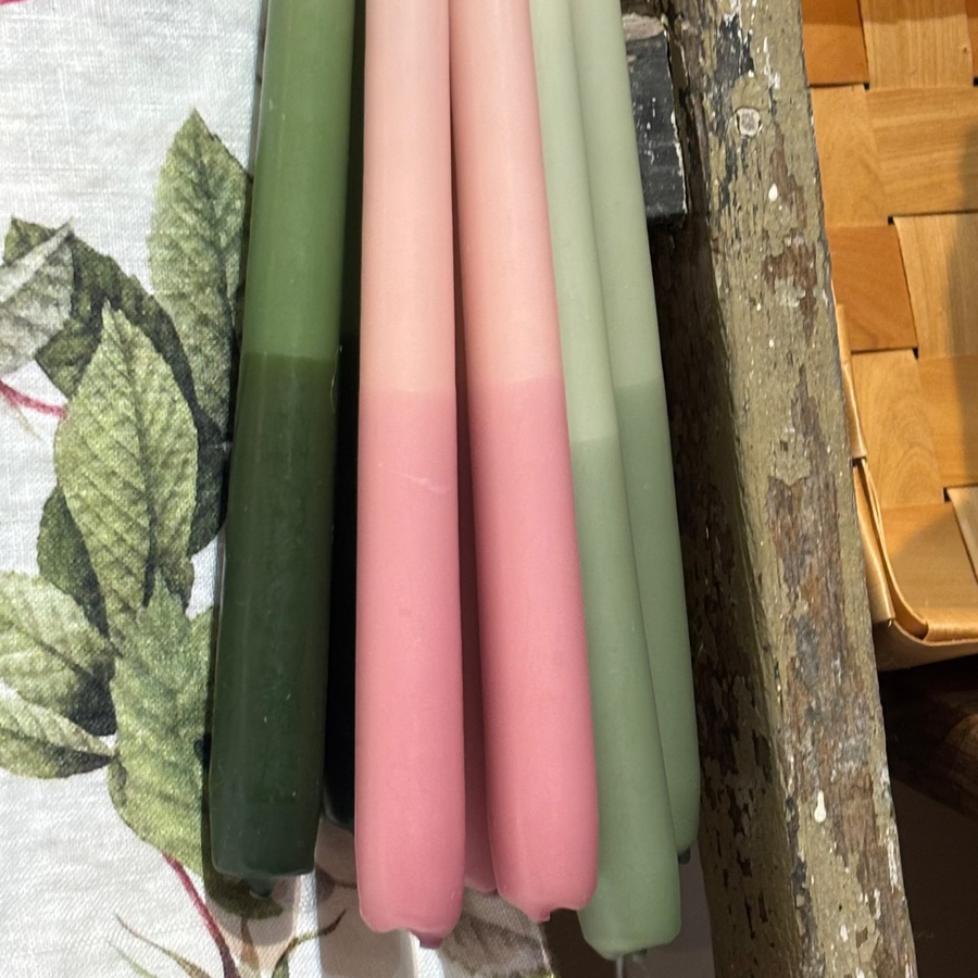 2 Tapered Dinner Candles | Dark Green & Ivory Ombre - Thedanes.co.uk - Creative & Sustainable Living The Scandinavian Way