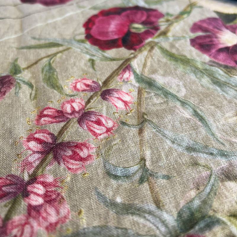 Linen Tablecloth 145x220 cm | Blossom Garden - Thedanes.co.uk - Creative & Sustainable Living The Scandinavian Way