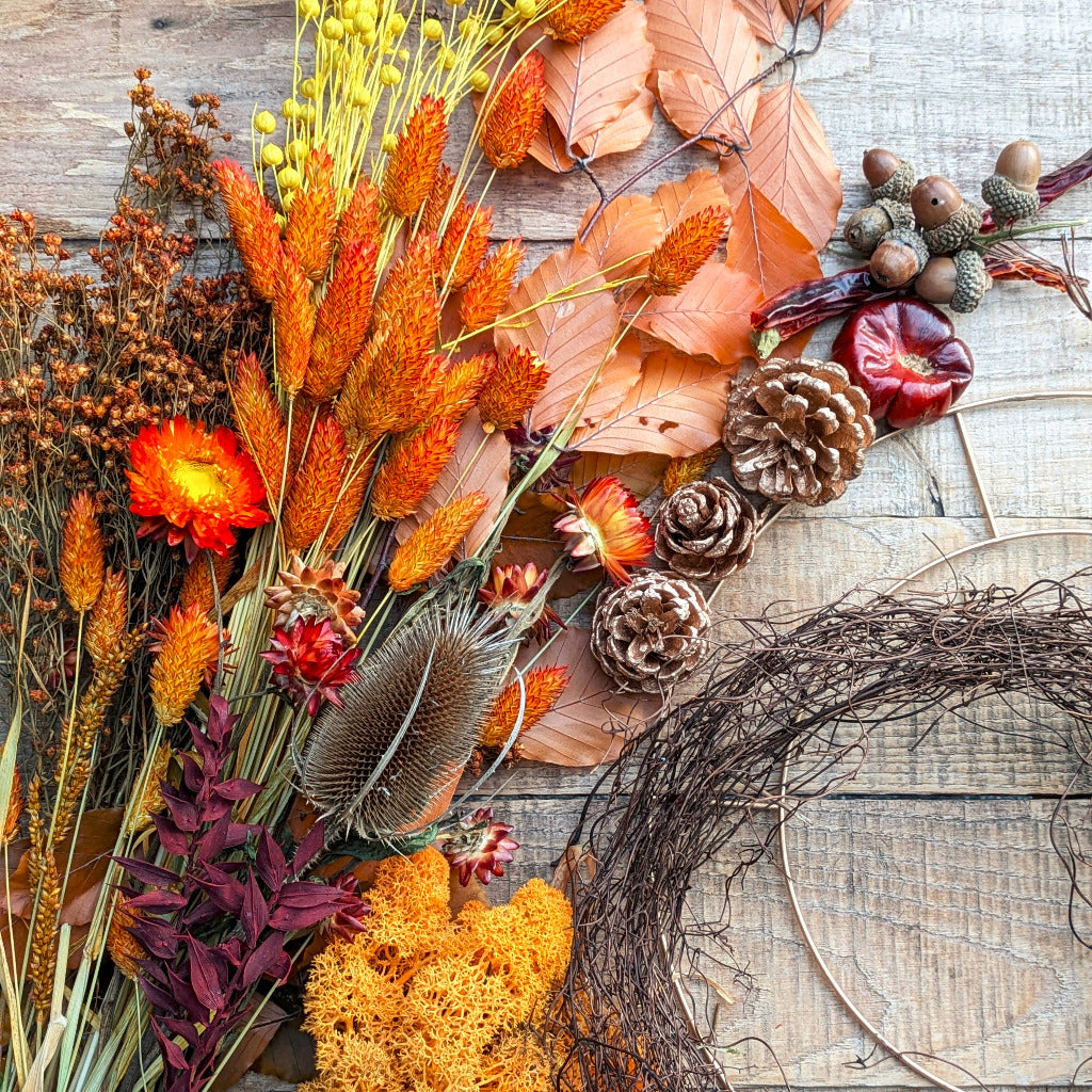 Dried Flower & Autumn Foliage Wreath Kit - Thedanes.co.uk - Creative & Sustainable Living The Scandinavian Way