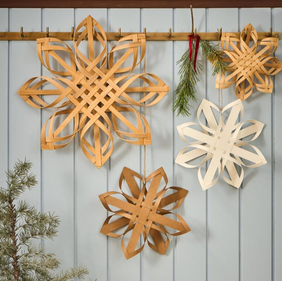 Scandinavian Braided Wood Snowflake Decoration | 25cm - Thedanes.co.uk - Creative & Sustainable Living The Scandinavian Way