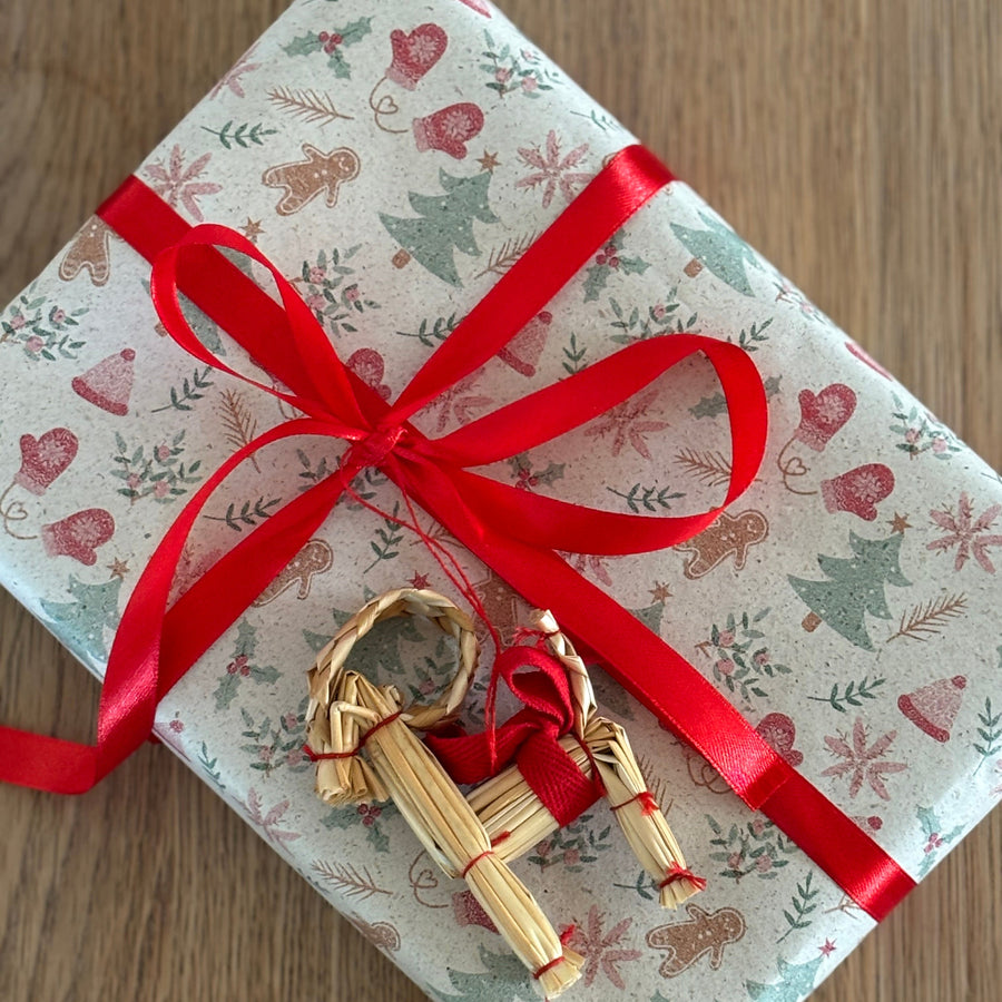 Christmas Nostalgia Eco Friendly Gift Wrapping Paper, Grass Fiber | 57cm x 3M - Thedanes.co.uk - Creative & Sustainable Living The Scandinavian Way