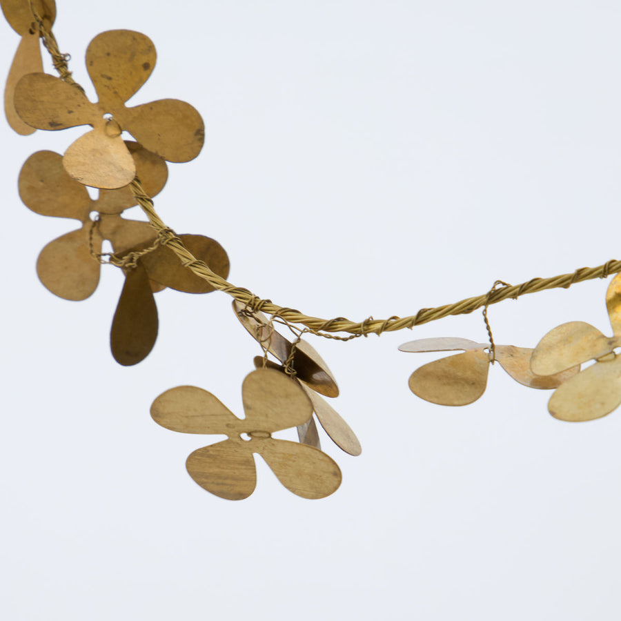 Clover Brass Finish Metal Wreath | 20cm - Thedanes.co.uk - Creative & Sustainable Living The Scandinavian Way