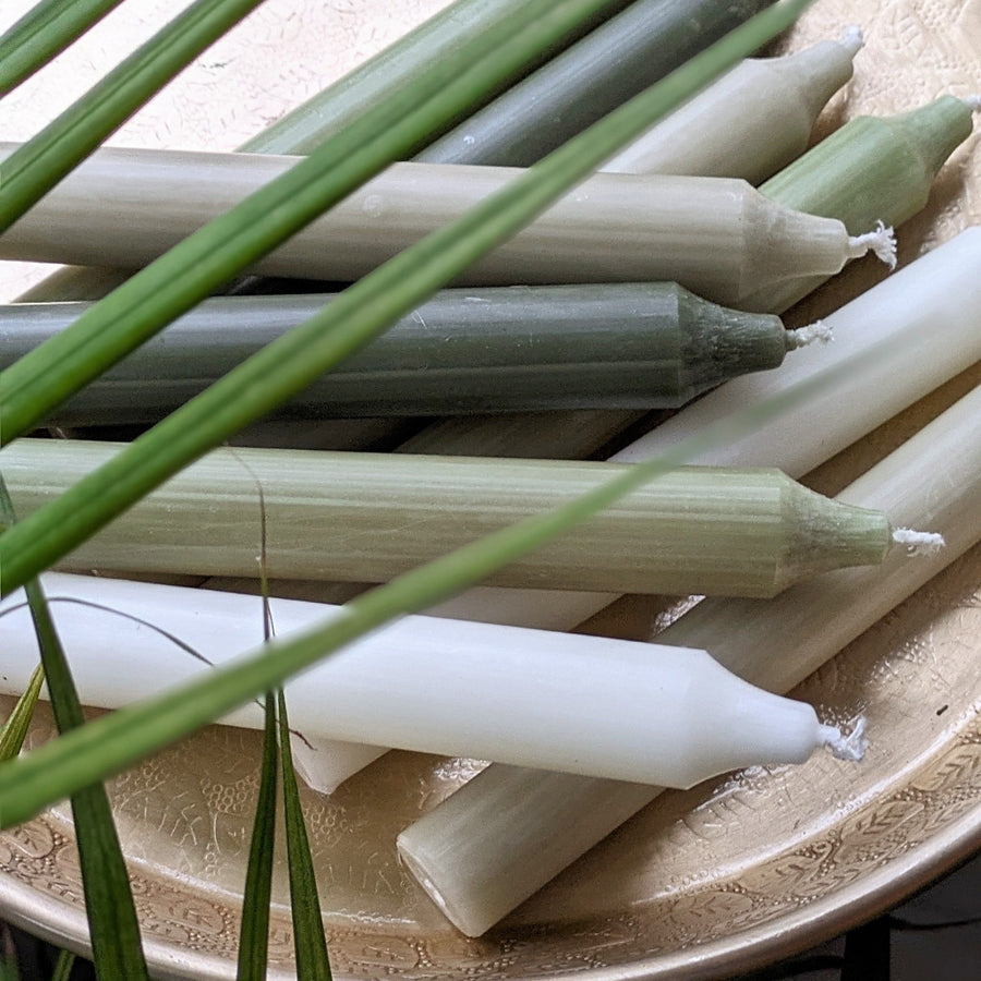 10 Dinner Candles 18cm x 22mm | Green & Ivory Assortment - Thedanes.co.uk - Creative & Sustainable Living The Scandinavian Way