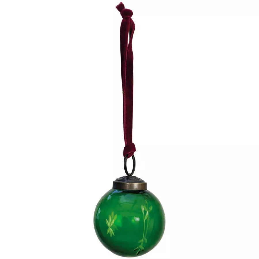 Etched Oval Or Round Green Glass Bauble | 8cm or 5cm - Thedanes.co.uk - Creative & Sustainable Living The Scandinavian Way