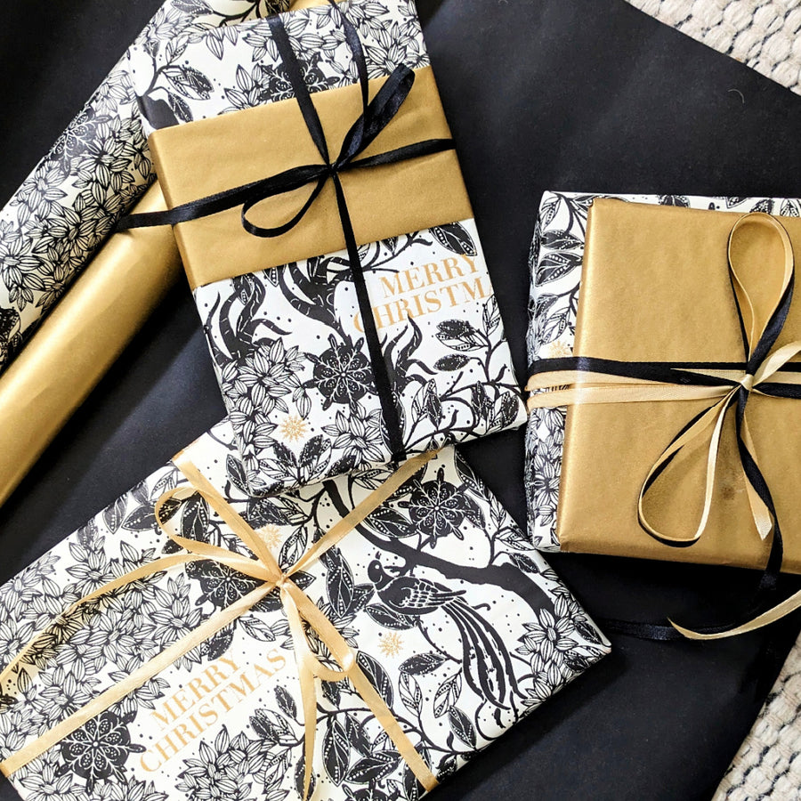 Gold & Black Merry Christmas Wrapping Paper, 3M - FSC & Recyclable