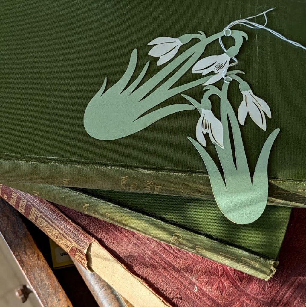 Hanging Paper Snowdrops Decorations | Set of 2 - Thedanes.co.uk - Creative & Sustainable Living The Scandinavian Way