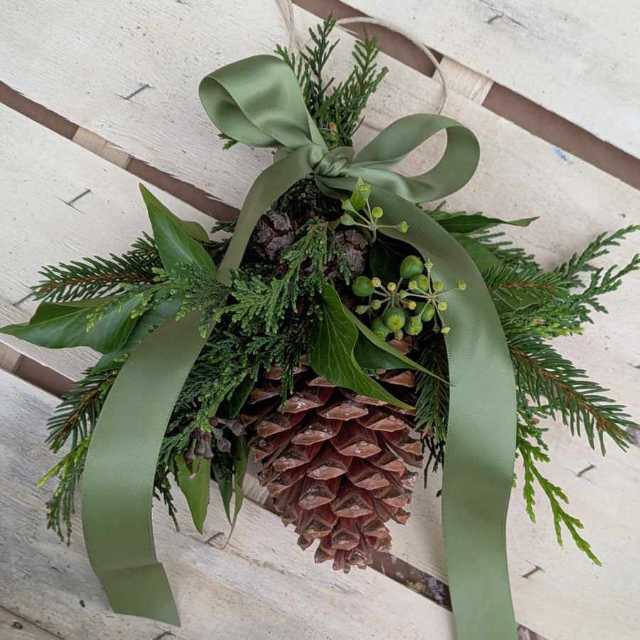 Hanging Pine Cone & Festive Seasonal Foliage | Wall or Door Decoration - Thedanes.co.uk - Creative & Sustainable Living The Scandinavian Way
