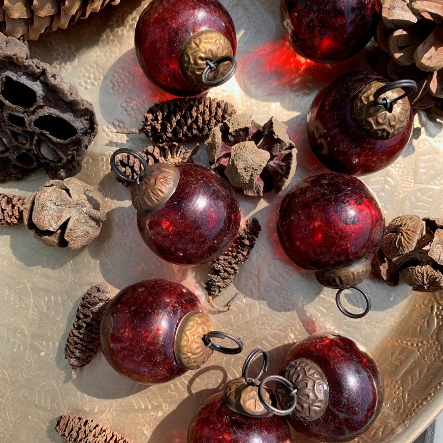 Rustic Maroon Red Glass Baubles Decorations x 8 - Thedanes.co.uk - Creative & Sustainable Living The Scandinavian Way