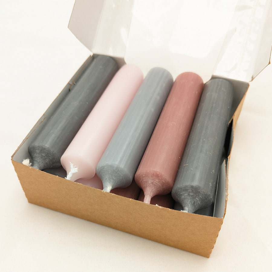 10 Mixed Short Dinner Candles | Grey & Pinks