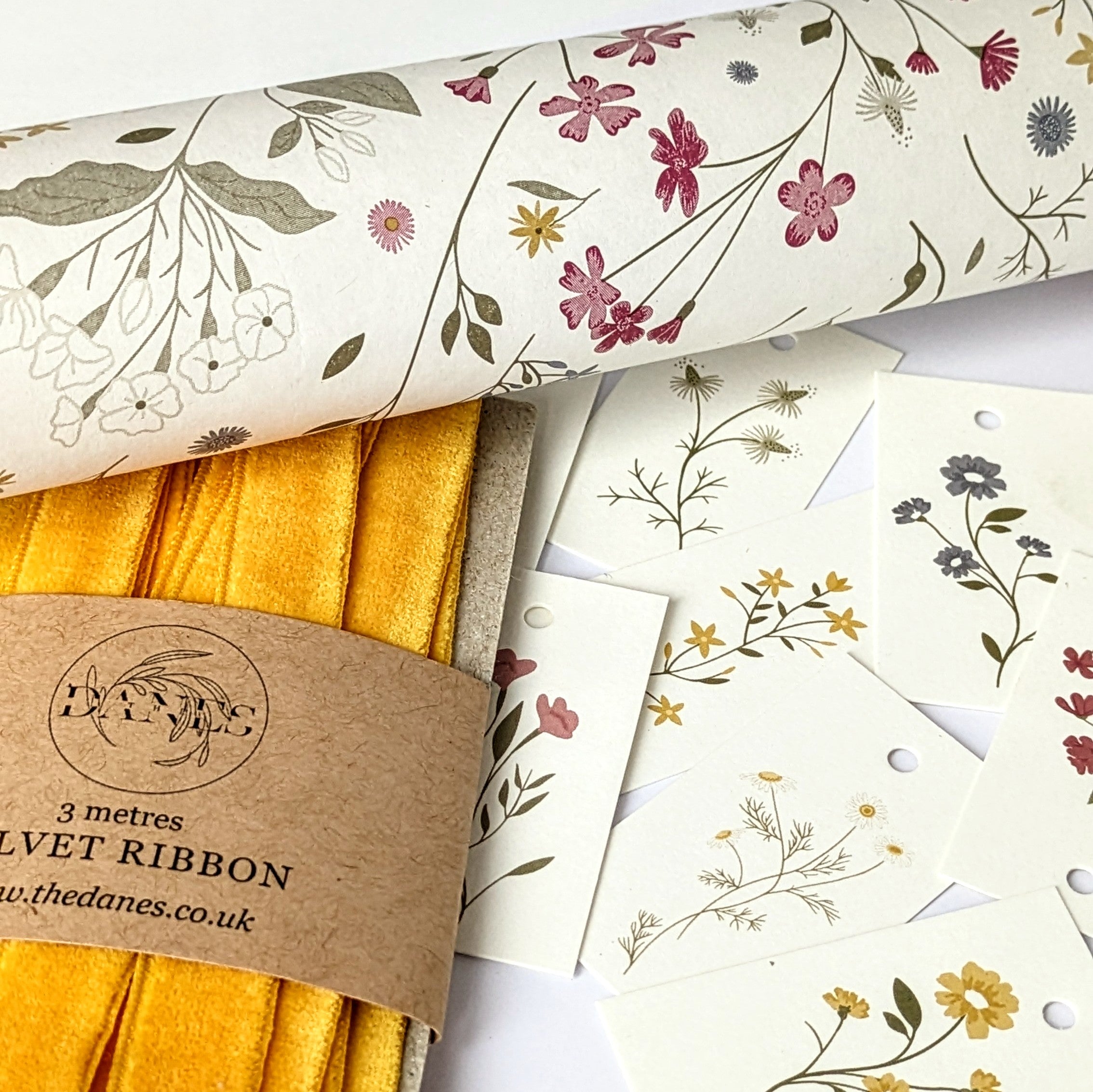 Gift Wrapping Paper | Summer Flowers, 5M – The Danes