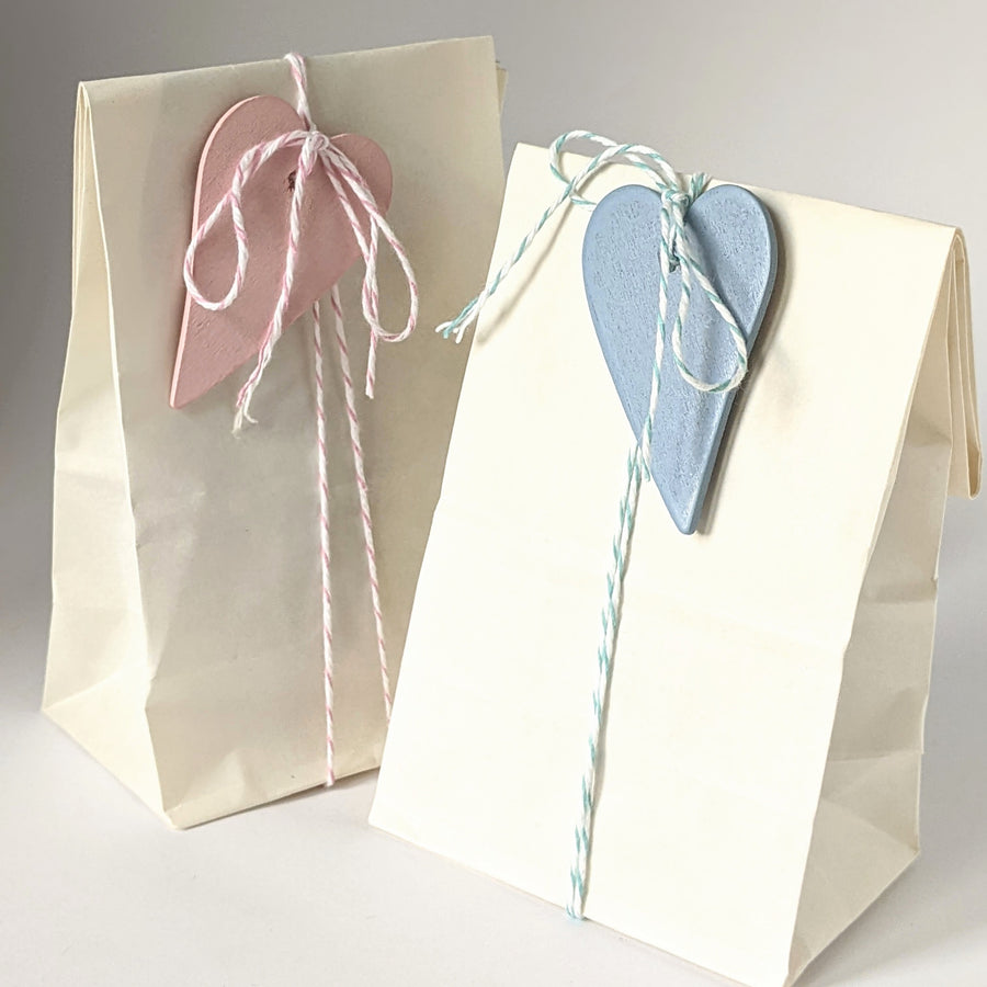 Wooden Heart Gift Tags - Pink, Grey or Blue - Thedanes.co.uk - Creative & Sustainable Living The Scandinavian Way