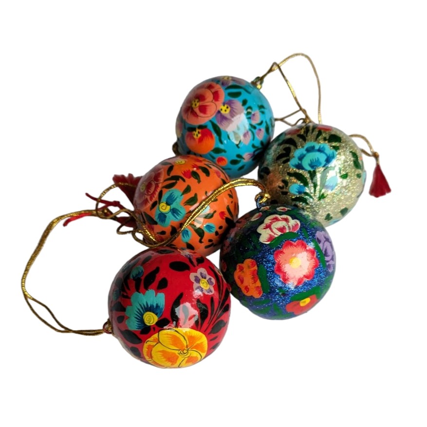 Hand Painted Kashmiri Paper Mache Baubles 60mm, Fair Trade | Set of 4 - Thedanes.co.uk - Creative & Sustainable Living The Scandinavian Way