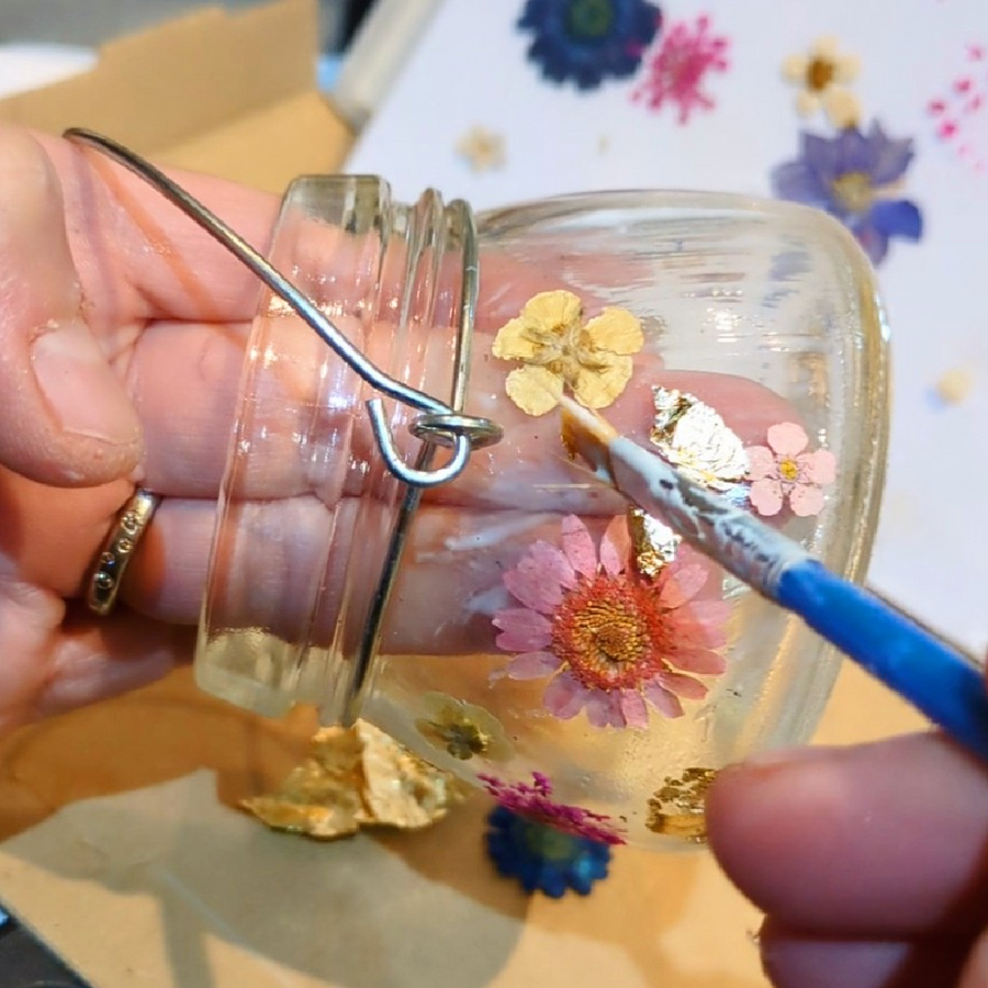 Pressed Flower & Gold Leaf Glass Jar Lanterns Kit