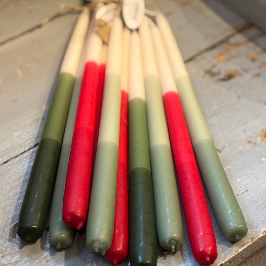 2 Tapered Dinner Candles | Dark Green & Ivory Ombre - Thedanes.co.uk - Creative & Sustainable Living The Scandinavian Way