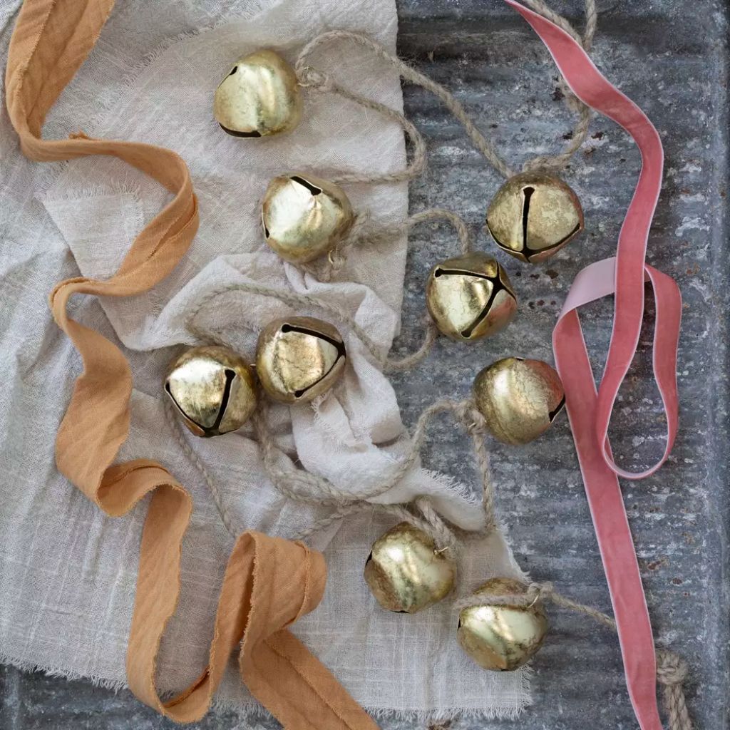 Sleigh Bells Garland in Antique Gold | 200cm - Thedanes.co.uk - Creative & Sustainable Living The Scandinavian Way