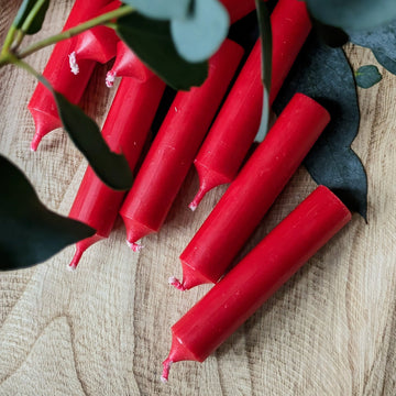 Short Dinner Candles x 10 | Red - Thedanes.co.uk - Creative & Sustainable Living The Scandinavian Way