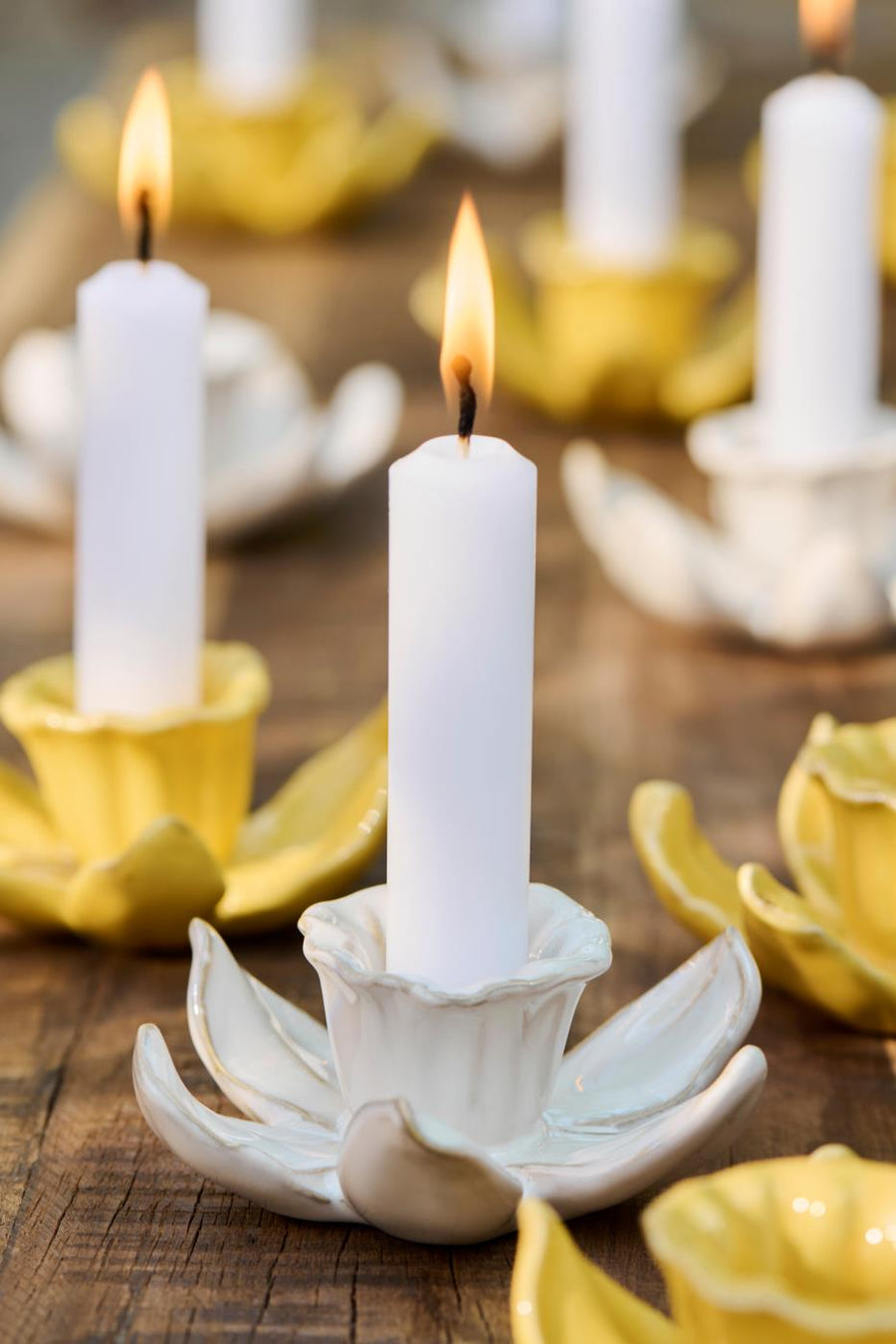 Ceramic Daffodil Candle Holder | Sunshine Yellow Or White - Thedanes.co.uk - Creative & Sustainable Living The Scandinavian Way