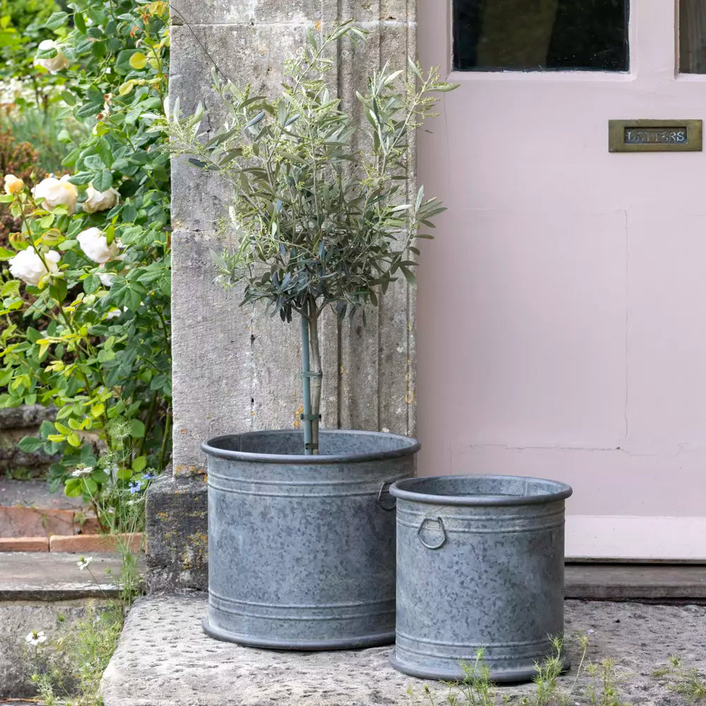 Wilton Round Zinc Garden Planters | Set of 2 - Thedanes.co.uk - Creative & Sustainable Living The Scandinavian Way
