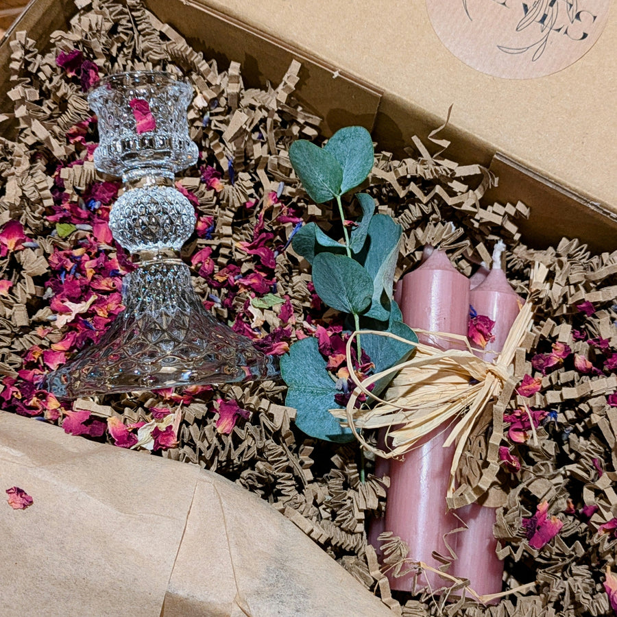 Gift Set - Pressed Glass Candle Stick With 4 Candles - Thedanes.co.uk - Creative & Sustainable Living The Scandinavian Way