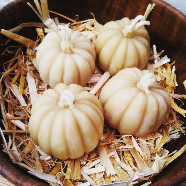 Pumpkin Beeswax Candle - Thedanes.co.uk - Creative & Sustainable Living The Scandinavian Way