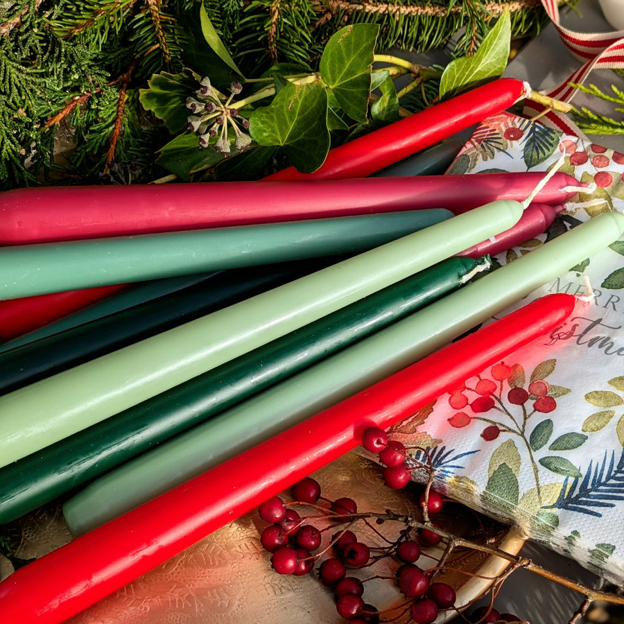 10 Tapered Dinner Candles 22mm| Christmas Colour Mix - Thedanes.co.uk - Creative & Sustainable Living The Scandinavian Way