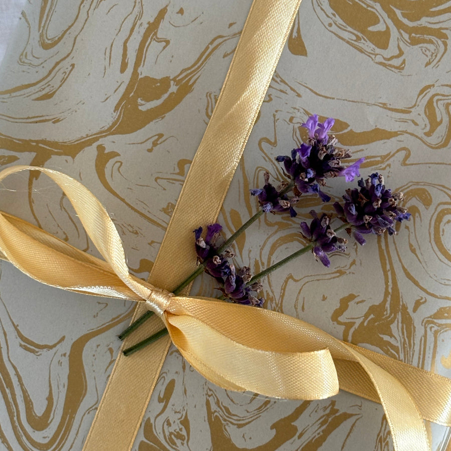 Gold Marble Gift Wrapping Paper| 57cm x 3M Recyclable - Thedanes.co.uk - Creative & Sustainable Living The Scandinavian Way