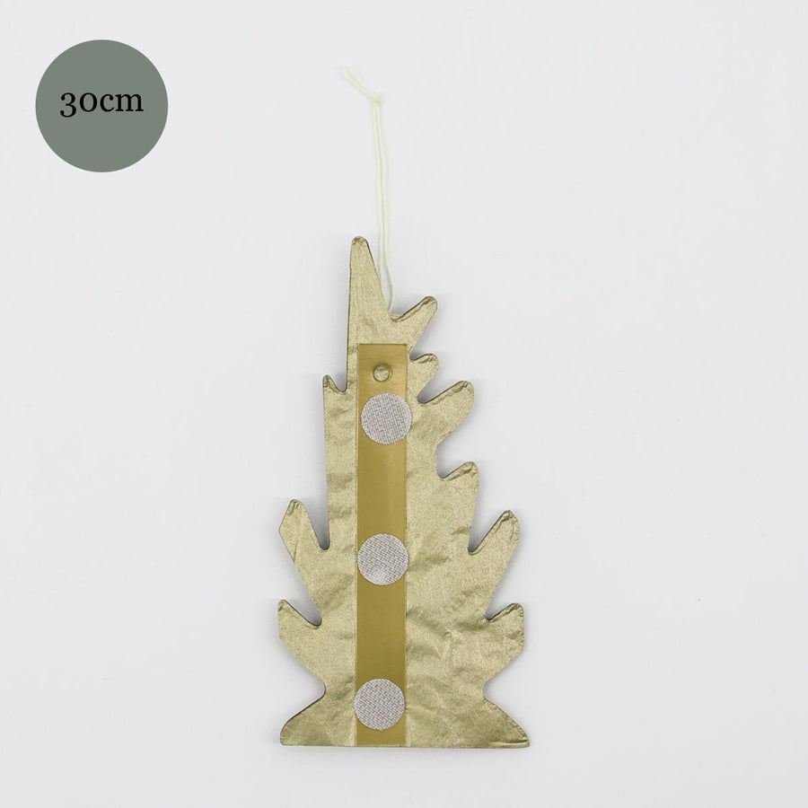 3 Metallic Gold Tissue Paper Star Fans | 2 Sizes - Thedanes.co.uk - Creative & Sustainable Living The Scandinavian Way