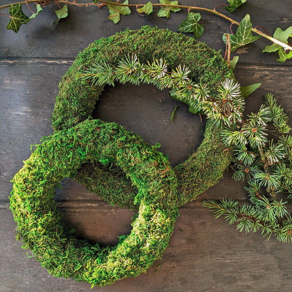 Moss Wreath Ring | 8, 10 or 12inch - Thedanes.co.uk - Creative & Sustainable Living The Scandinavian Way