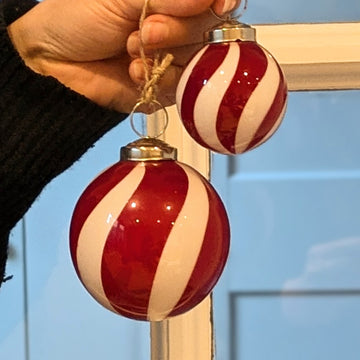 Red & White Candy Striped Glass Bauble | 2 Sizes - Thedanes.co.uk - Creative & Sustainable Living The Scandinavian Way