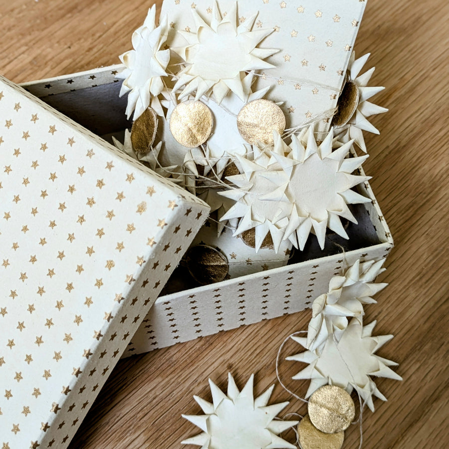 White & Gold Mini Star Garland - Fair Trade | 3Mtr - Thedanes.co.uk - Creative & Sustainable Living The Scandinavian Way
