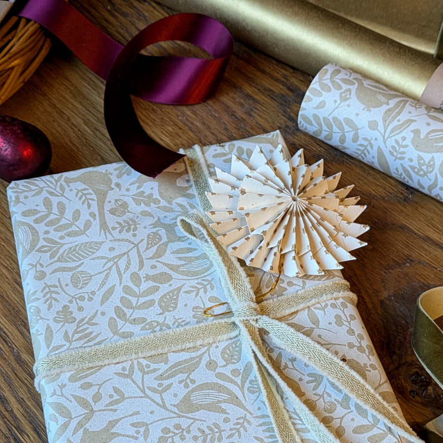 White Woodland Animals Grass Paper | 3M x 50cm - Thedanes.co.uk - Creative & Sustainable Living The Scandinavian Way