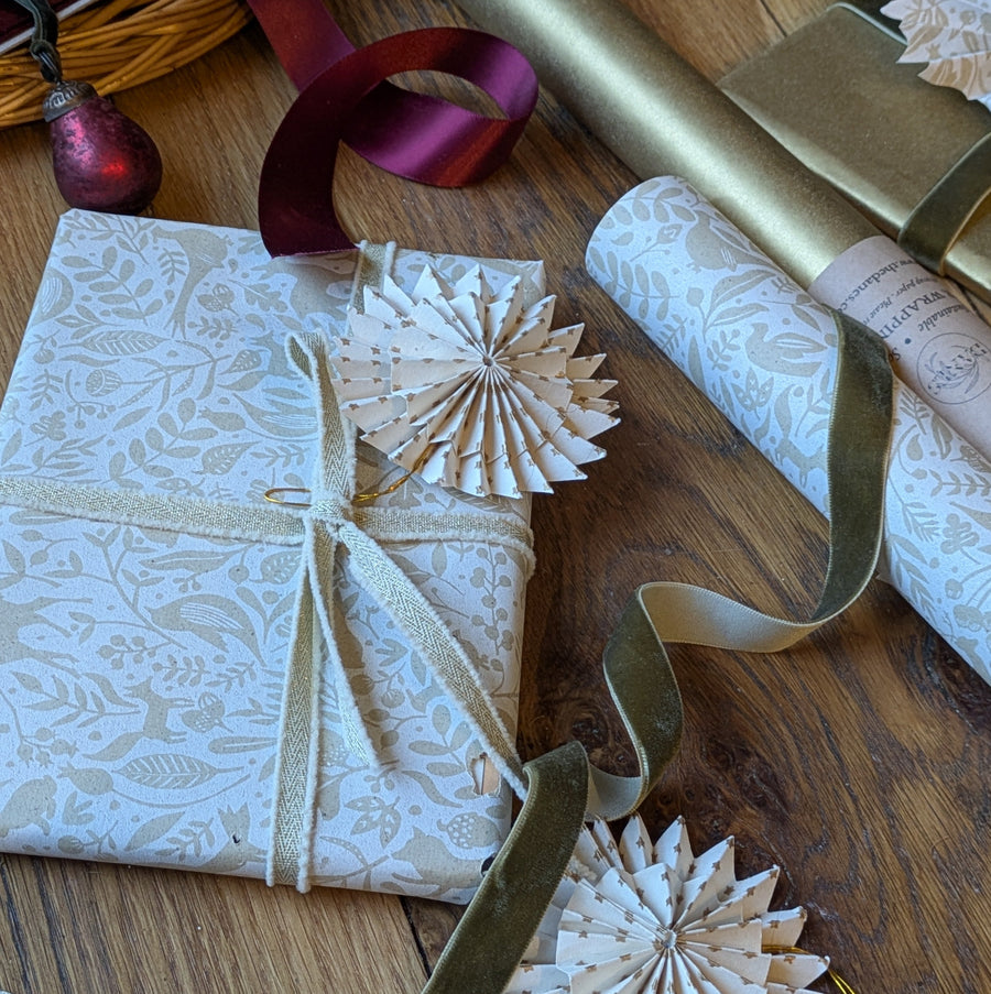 White Woodland Animals Grass Paper | 3M x 50cm - Thedanes.co.uk - Creative & Sustainable Living The Scandinavian Way