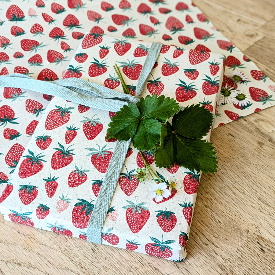 Eco Friendly Gift Wrapping Paper, Grass Fibre 'Strawberries' | 57cm x 3M - Thedanes.co.uk - Creative & Sustainable Living The Scandinavian Way