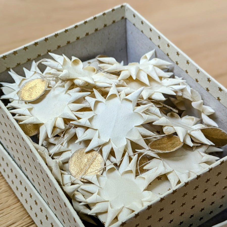 White & Gold Mini Star Garland - Fair Trade | 3Mtr - Thedanes.co.uk - Creative & Sustainable Living The Scandinavian Way