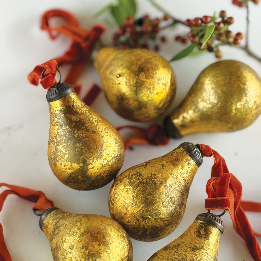 Antique Gold Glass Pear Bauble Decoration | 2 Sizes - Thedanes.co.uk - Creative & Sustainable Living The Scandinavian Way