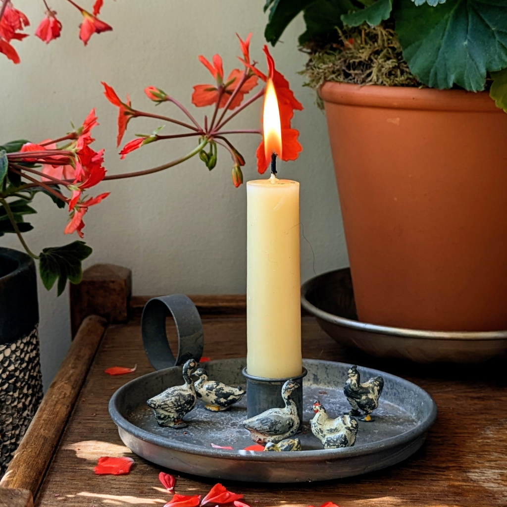 Wee Willie Winkie Candle Holder - Metal - Thedanes.co.uk - Creative & Sustainable Living The Scandinavian Way