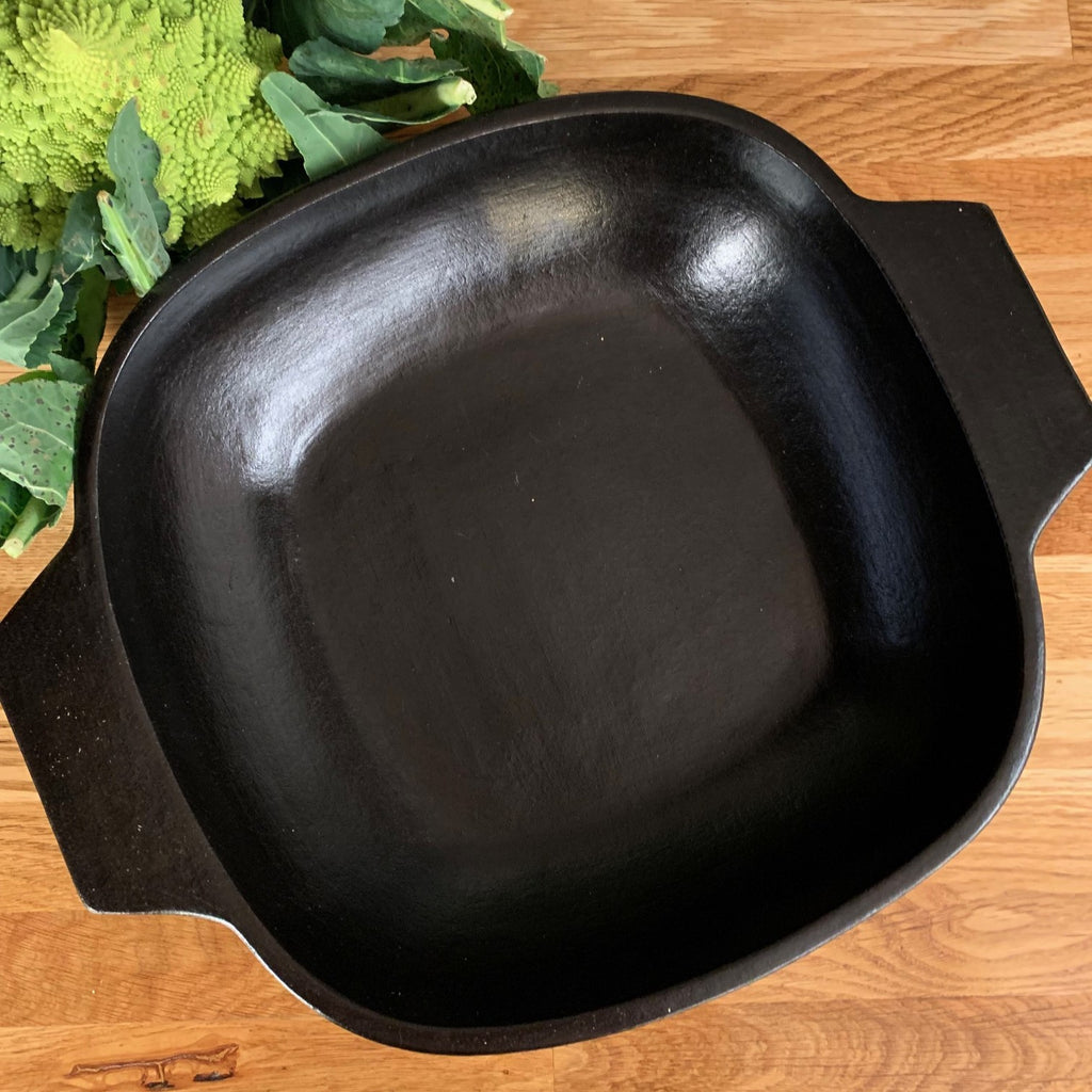 Black Terracotta Lasagna Dish - Thedanes.co.uk - Creative & Sustainable Living The Scandinavian Way