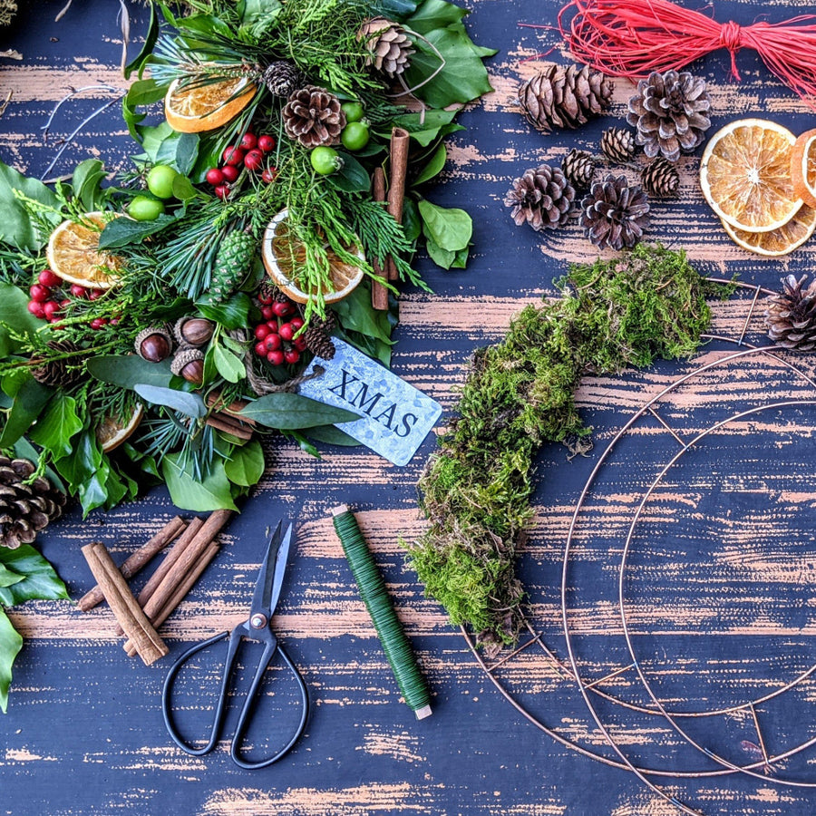 Christmas DIY Wreath Making Kit - Classic Christmas - Thedanes.co.uk - Creative & Sustainable Living The Scandinavian Way