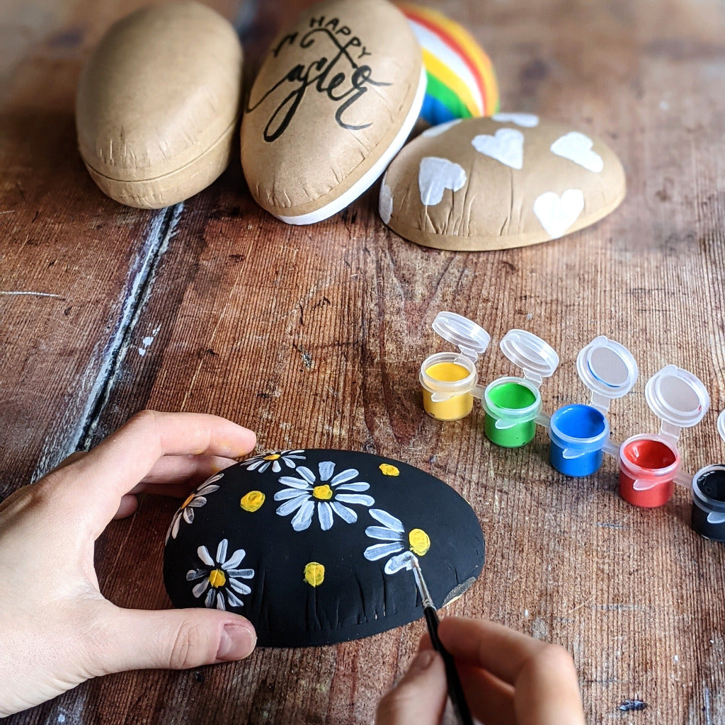 Fillable Easter Eggs - Paint & Glitter Craft Kit - Thedanes.co.uk - Creative & Sustainable Living The Scandinavian Way
