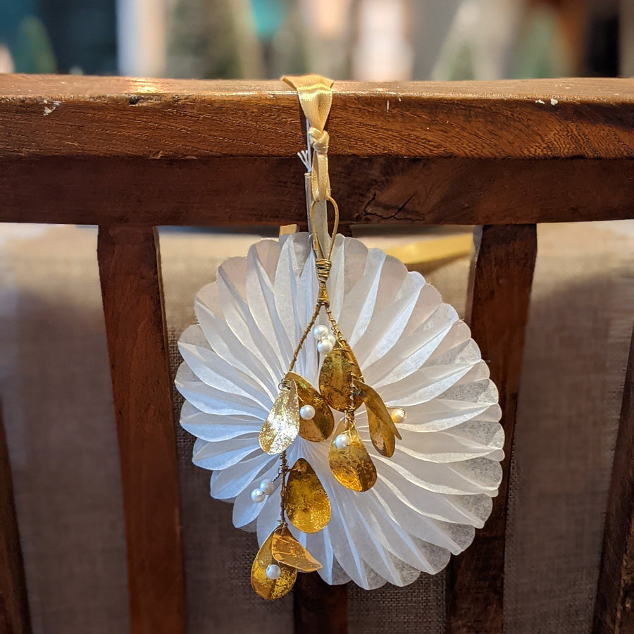 Golden Hanging Mistletoe Decorations - Set of 2 - The Danes