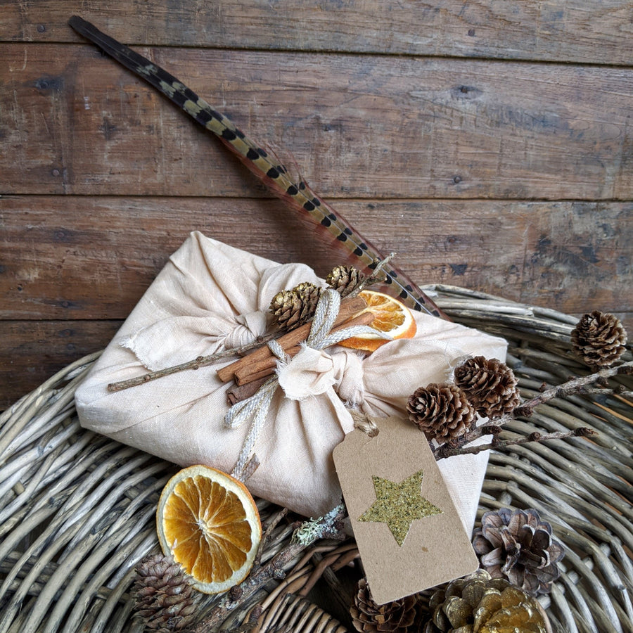 Natural Christmas Wreath & Table Accessories - Classic Christmas - The Danes