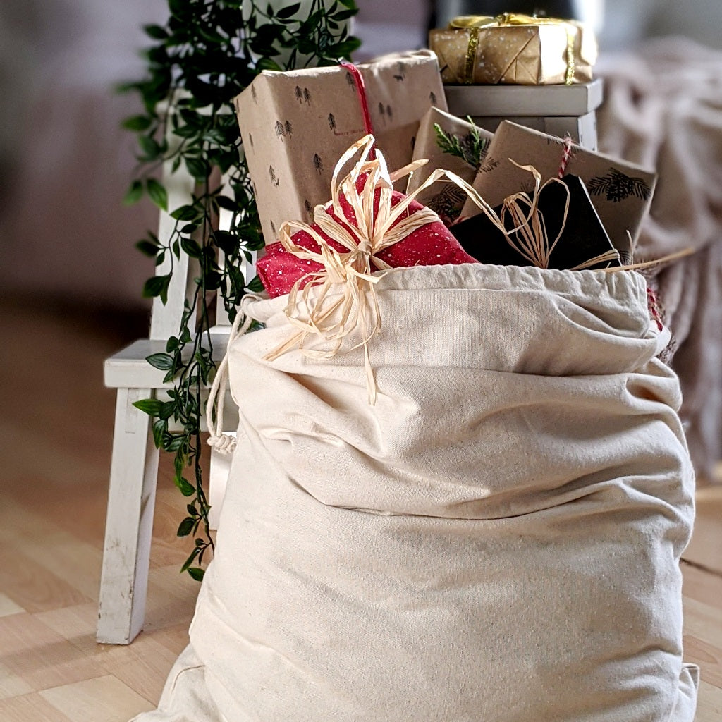 Natural Plain Cotton Drawstring Sack - Thedanes.co.uk - Creative & Sustainable Living The Scandinavian Way