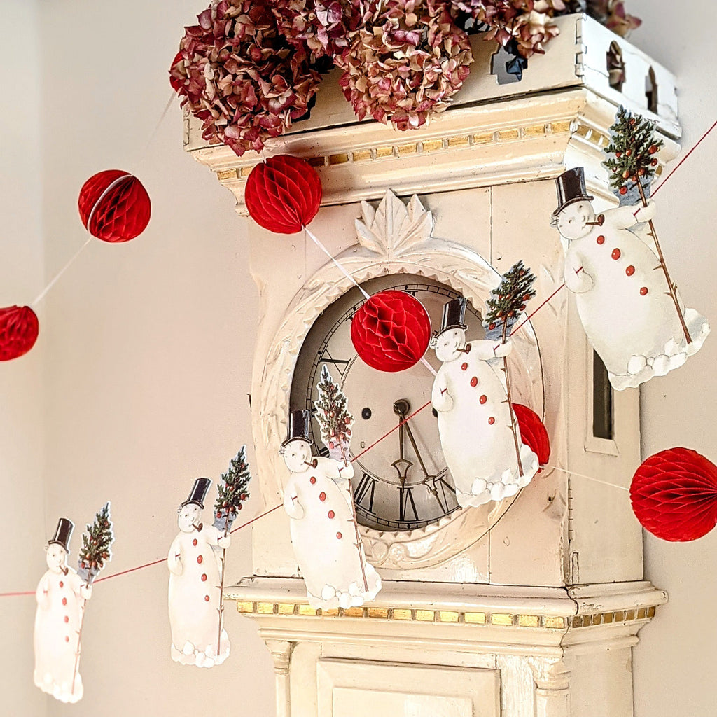 Victorian Paper Christmas Garland - Mr Snowman In Top Hat - Thedanes.co.uk - Creative & Sustainable Living The Scandinavian Way