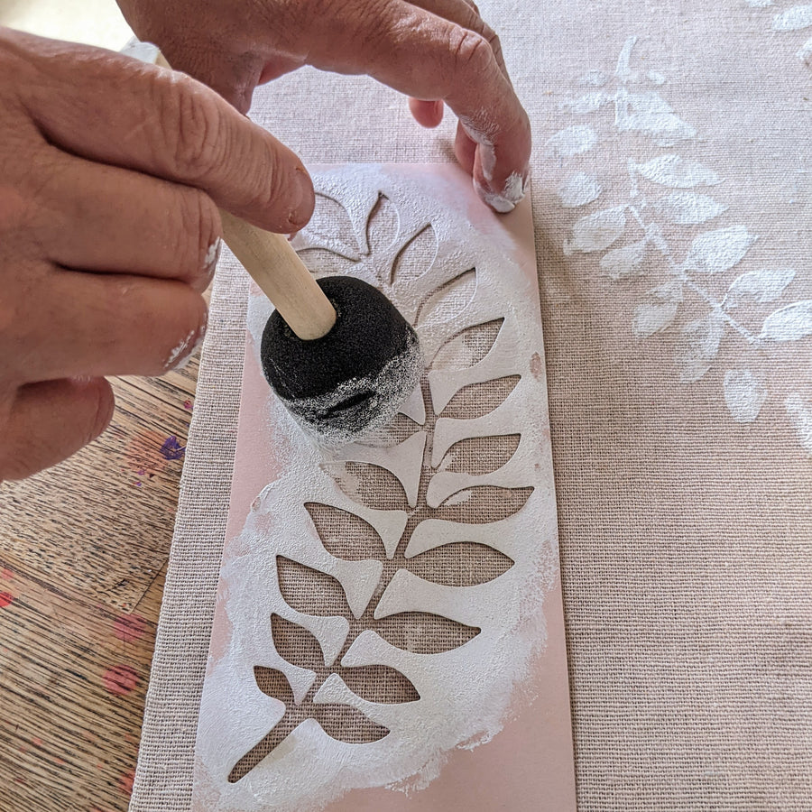 Pink Paper Leaves Place Card & Table Decorations - Thedanes.co.uk - Creative & Sustainable Living The Scandinavian Way